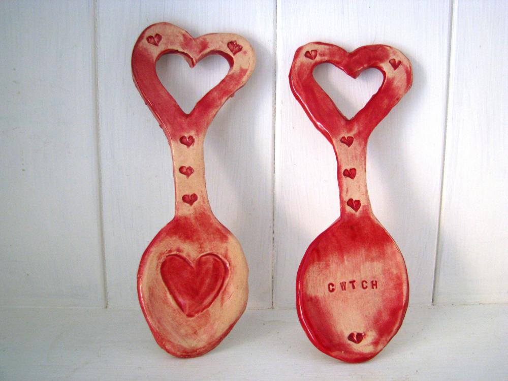 Heart ceramic Lovespoon. Handmade in Wales, UK. Ready to ship.