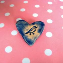 Birdie heart brooch / pin / button / badge. Ceramic. Made in Wales, UK